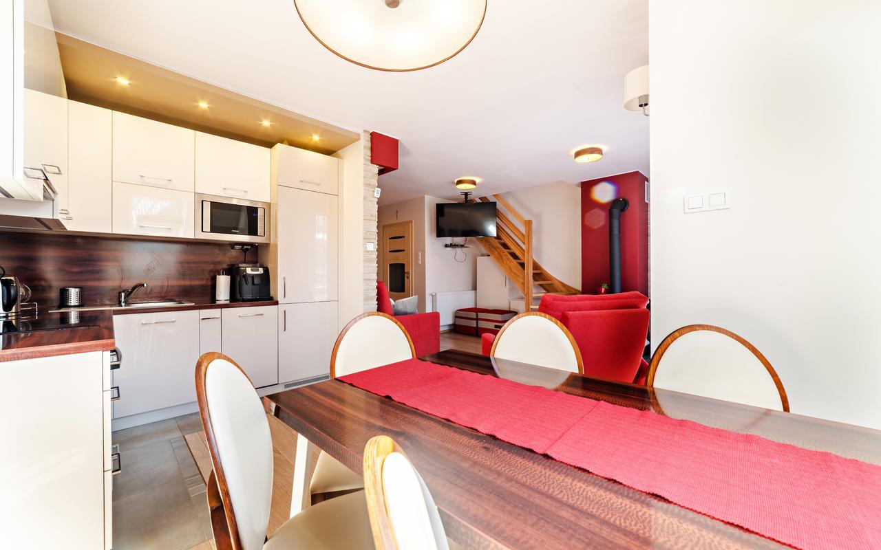 Apartamenty Everysky - Komuny Paryskiej 카르파츠 외부 사진